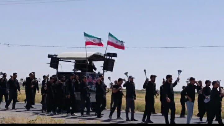 عزاداری هیات قمر بنی هاشم(ع) در روستای مومن آباد قم 