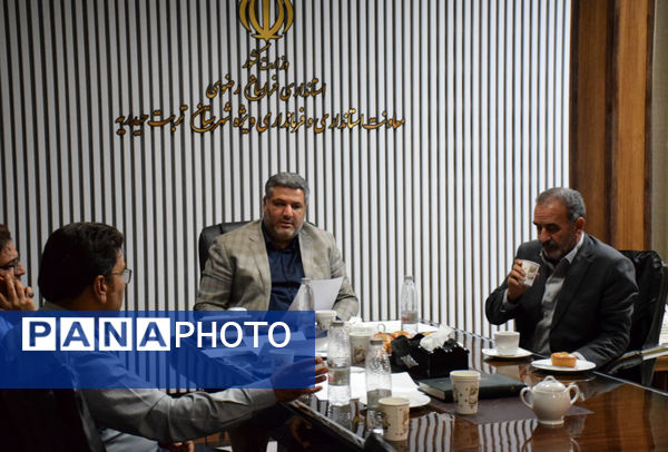 فرماندار ویژه تربت‌حیدریه پای درد دل شهروندان نشست