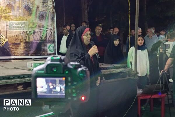 تریبون آزاد، جایی که مردم می‌توانند حرف دلشان را بزنند
