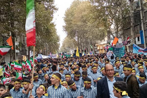  راهپیمایی 13 آبان در شهریار