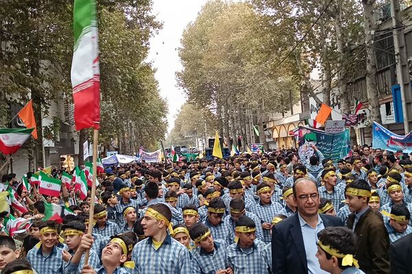  راهپیمایی 13 آبان در شهریار