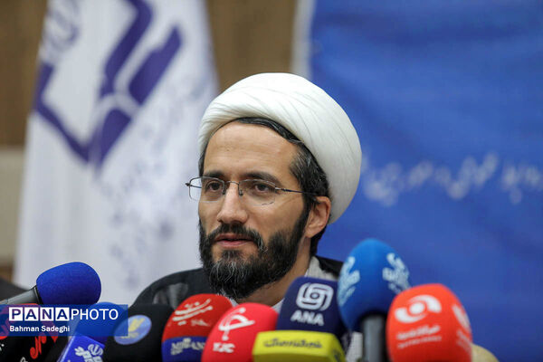نشست خبری  رئیس سازمان پژوهش و برنامه‌ریزی آموزشی وزارت آموزش و پرورش