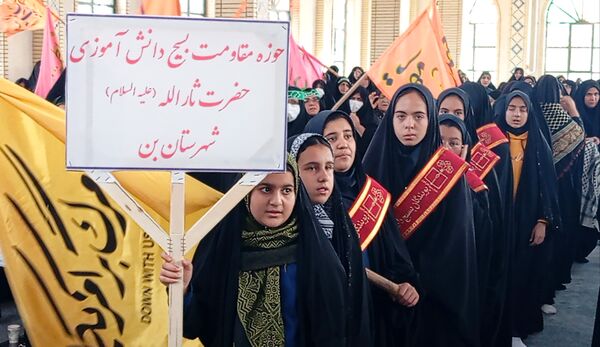 اجتماع بزرگ بسیجیان شهرستان بن 
