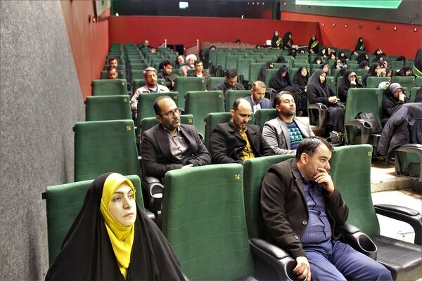 همایش مربیان تربیتی و مشاوران جهادی آموزش و پرورش قم