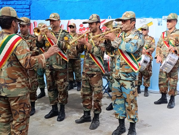 خیرین مدرسه ساز، سازندگان آینده ایران