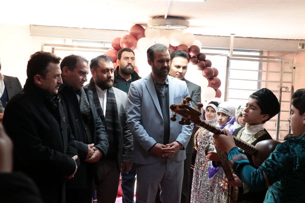 جشنواره علمی و ادبی شهریارخوانی دانش‌آموزی در تبریز