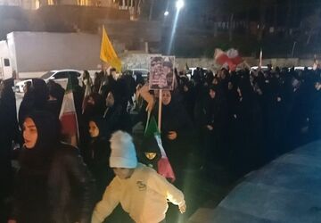 حضور پرشور الیگودرزی ها در خونخواهی رهبر شهید و بیعت با رهبر جدید
