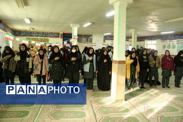 مدرسه حضرت معصومه میزبان نشست تخصصی هدایت تحصیلی دانش‌آموزان پایه نهم