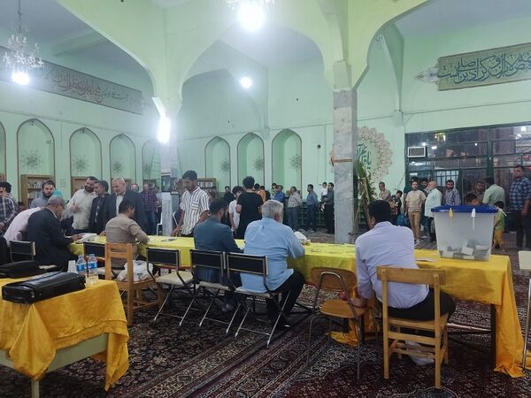 چهاردهمین انتخابات ریاست‌جمهوری در مسجد انقلاب بجنورد