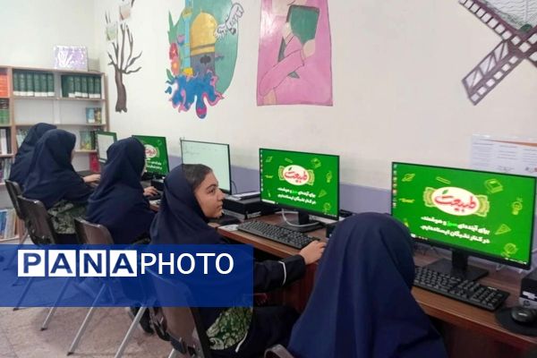  افتتاح سایت دبیرستان فرزانگان قدس با حضور مدیرکل سمپاد