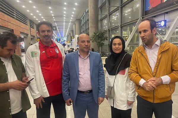 آیین بدرقه کاروان ورزشی دانش‌آموزی مسابقات جهانی صربستان به میزبانی آموزش‌و‌پرورش ناحیه دو شهرری 
