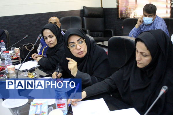 نشست تخصصی کارشناسان سواد آموزی استان بوشهر