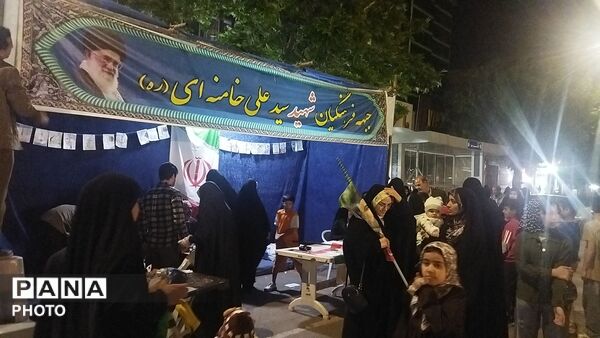 گذری بر فعالیت موکب محبان مهدی ویژه کودکان در هفتاد دومین شب از اجتماعات مردمی 