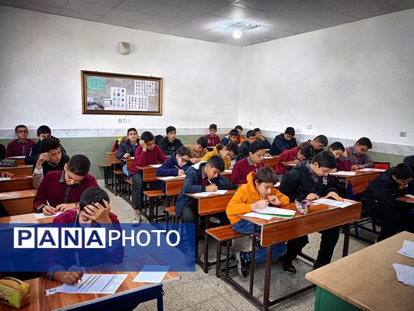 امتحانات نوبت اول در دبیرستان میثاق 