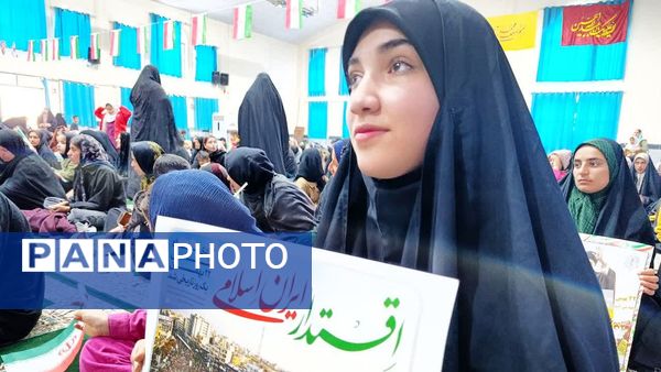 جشن ۴۷ سالگی انقلاب اسلامی با حضور پرشور مردم دیشموک