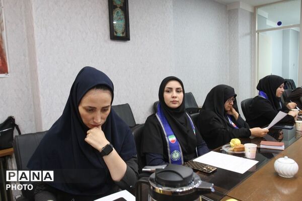 جلسه شورای هماهنگی مسئولین سازمان دانش‌آموزی مناطق استان زنجان