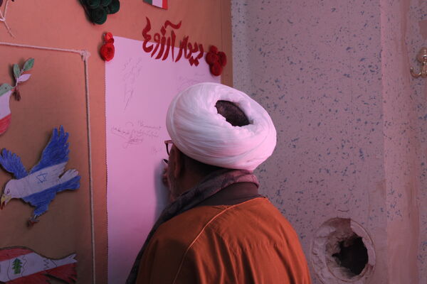 بازدید مسئولان از مدرسه انقلاب دبیرستان فاطمه الزهرا(س)