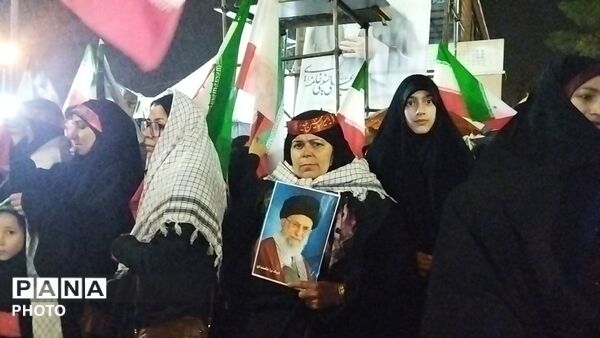 گذری بر سی و ششمین  حماسه مردم نیشابور در بلوار فضل 