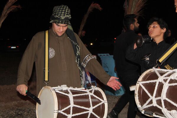 تئاتر دلدادگی در مکان سلسله الذهب نیشابور در شب هفتم محرم 