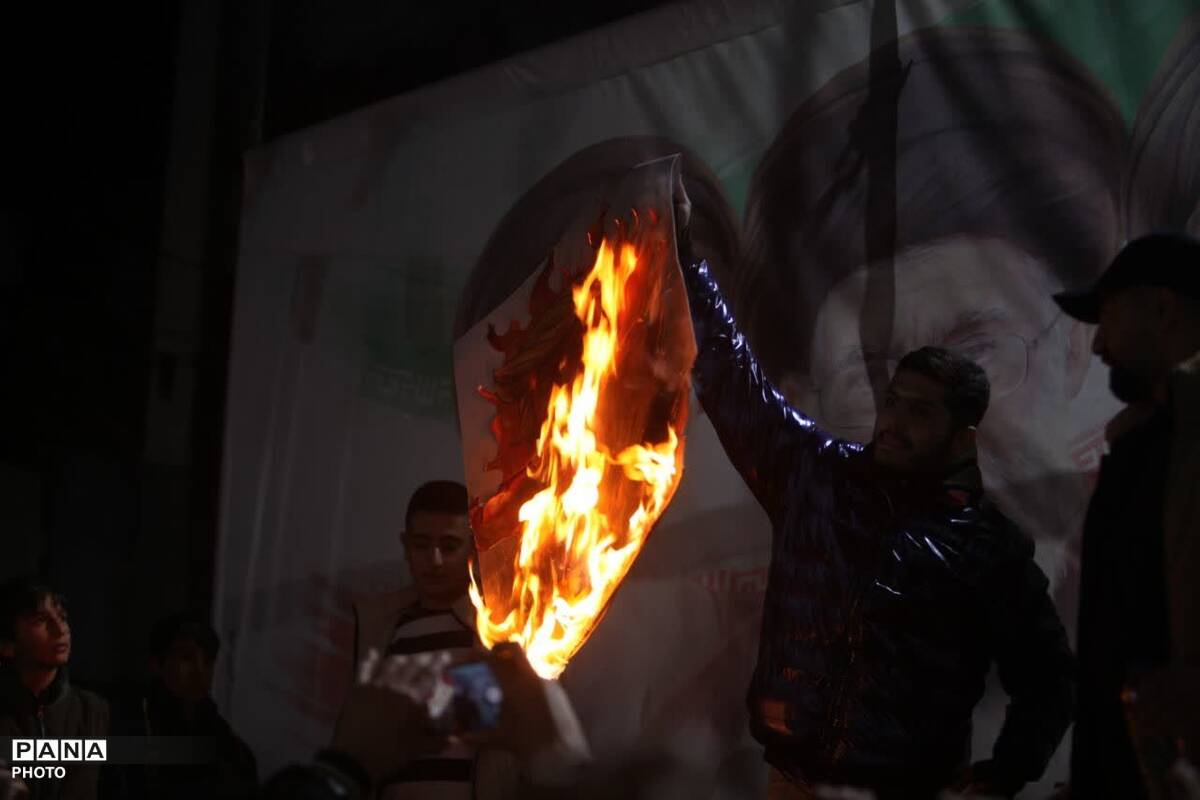 شعله‌های غرور شهرستان نظرآباد در شب چهارشنبه سوری برافروخته شد