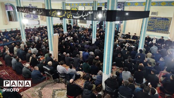 مراسم بزرگداشت رهبر شهید امت در هوراند