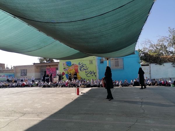 آموزش اطفاء حریق در مدرسه ناهید نخودی