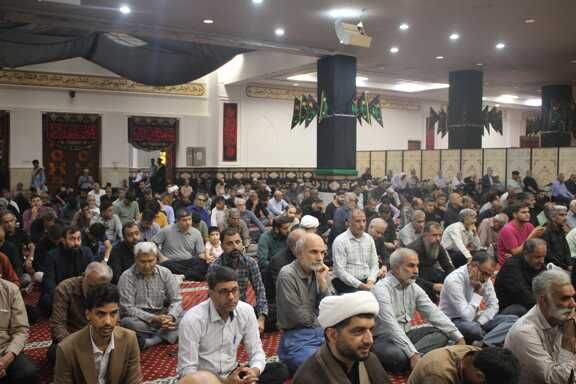 حضور پرشور مردم بندرعباس در نماز جمعه به امامت حجت‌الاسلام والمسلمین محمدعبادی‌زاده