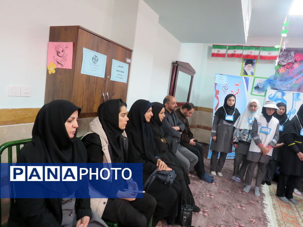 افتتاحیه جشنواره سفیران سلامت در منطقه پردیس با میزبانی مدرسه برکت تلاش 