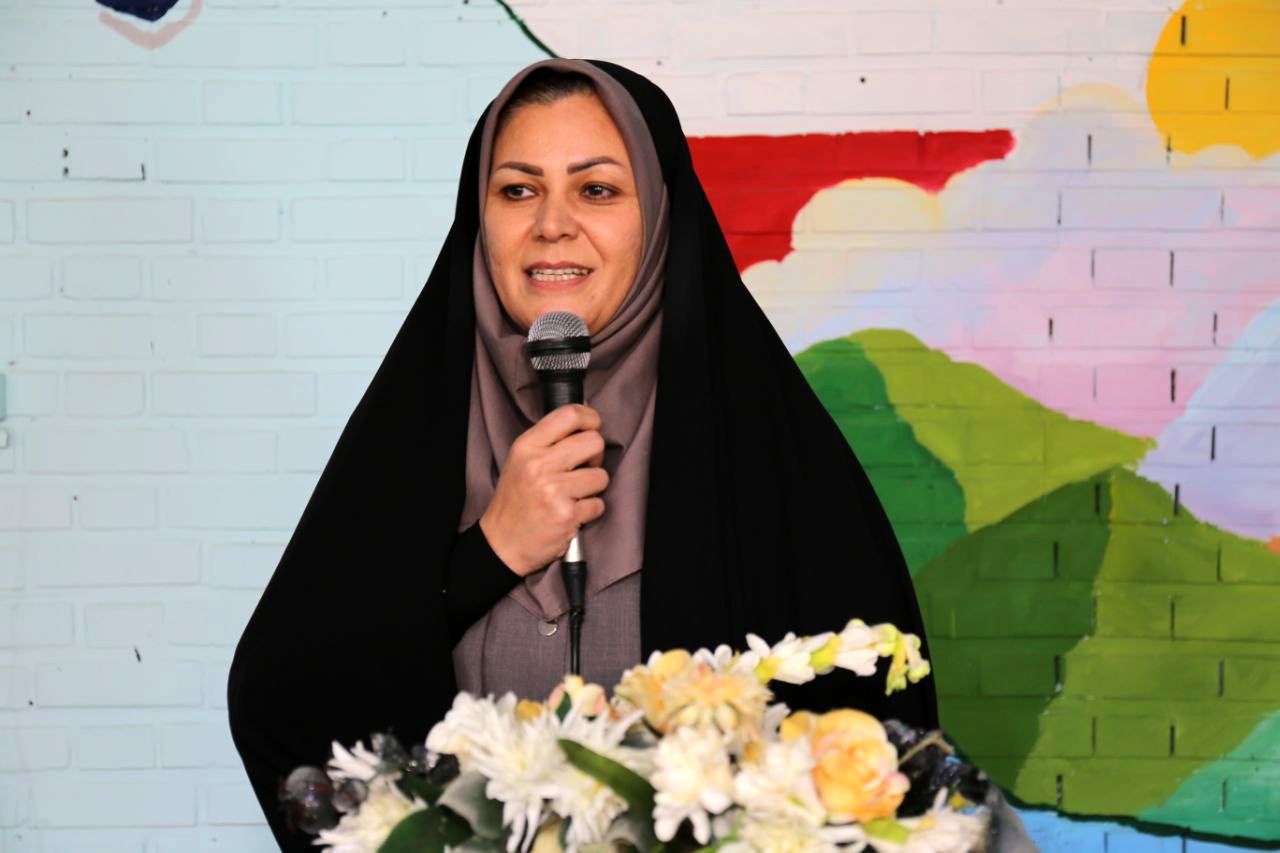 مادر سالم، الگوی دختر سالم است