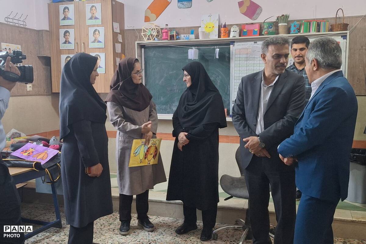 بازدید معاون آموزش ابتدایی وزارت آموزش‌وپرورش از پایگاه «طرح حامی» - 2