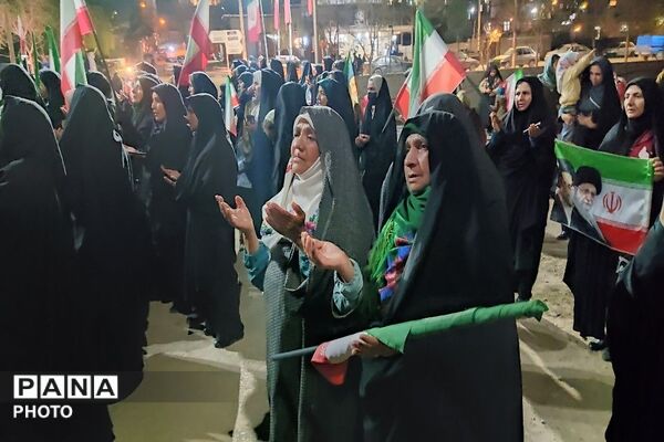 هجدهمین شب از اجتماعات خیابانی در شهر بار نیشابور