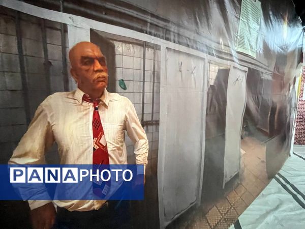 بازدید دانش‌آموزان دبیرستان فاطمه الزهرا از موزه عبرت