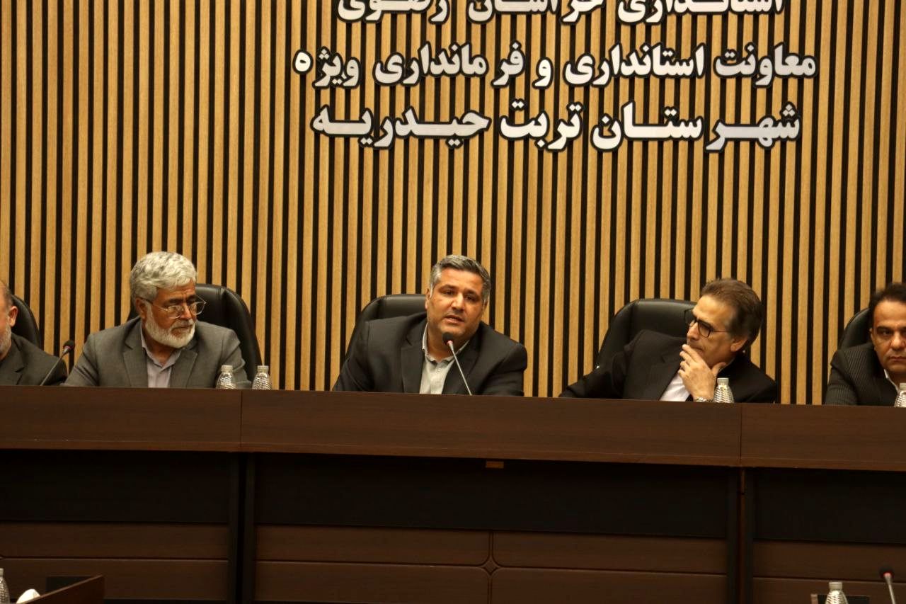 ساختار اقتصادی معیوب، عامل تشدید قاچاق کالا در کشور