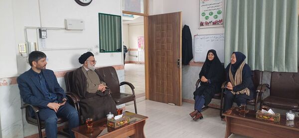 حضور امام جمعه شهرستان نیشابور در دبیرستان نمونه وکیلی استاد شفیعی کدکنی «وکیلی ۱۰»