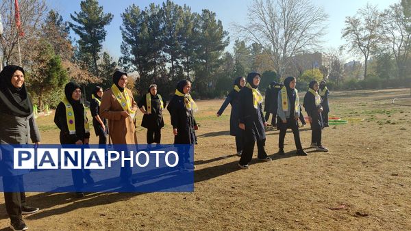 اردوی تمشک ویژه دانش‌آموزان ناحیه یک مشهد