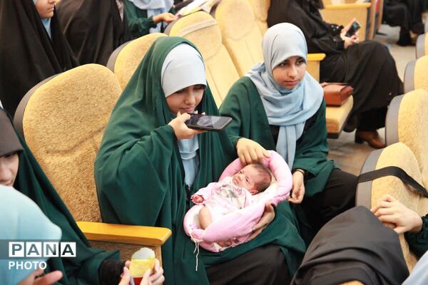 اختتامیه جشنواره‌های گروه‌های نقش‌آفرین فرهنگی هنری بسیج و سرود مقاومت خراسان شمالی 