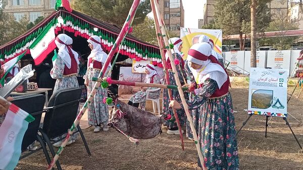 آئین افتتاح بیست و چهارمین اردوی عشایری دانش‌آموزان دختر سراسر کشور در مشهد