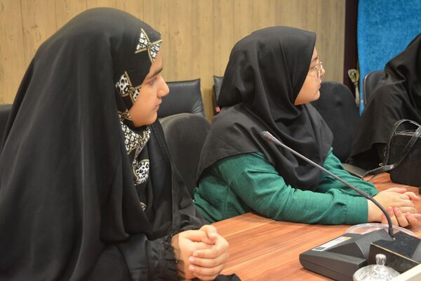 جلسه آموزشی خبرنویسی و تجلیل از دانش‌آموز خبرنگاران فعال پانا ناحیه 2 بهارستان