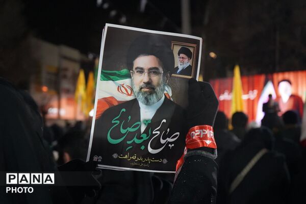 اقتدار مردم نظرآباد در بیعت با رهبری 