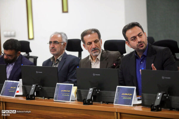 گردهمایی معاونان سوادآموزی استان‌های کشور