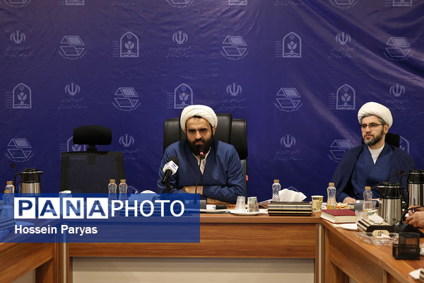 نشست اعضای شورای اندیشه‌ورز اوقات فراغت دانش‌آموزان