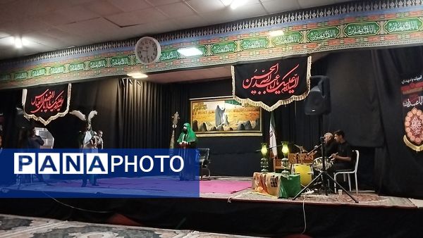 مراسم شب هشتم محرم در  هیئت فرهنگیان 