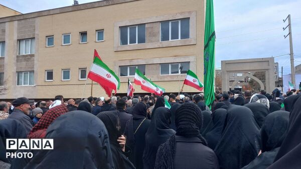تشییع پیکر پاسدار شهید در شهرستان خواجه