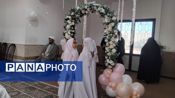 جشن بندگی فرشته‌های ۹ ساله در اهر