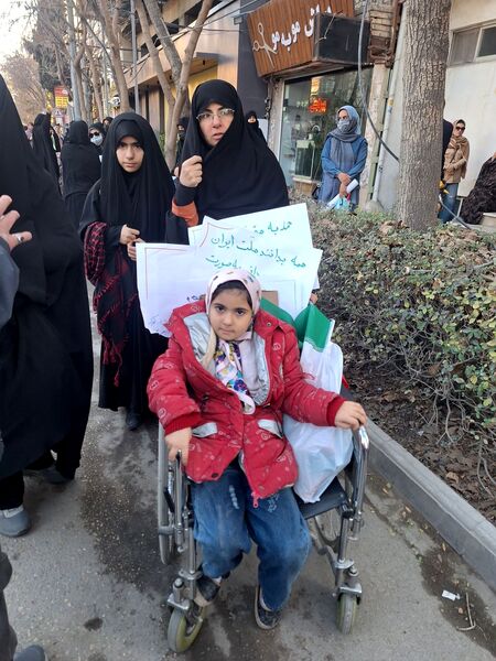 حضور دانش‌آموزان بجنوردی به همراه خانواده‌ها در اجتماع سراسری 