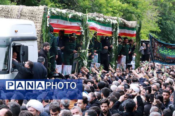 مراسم تشییع شهدای خدمت در تبریز 