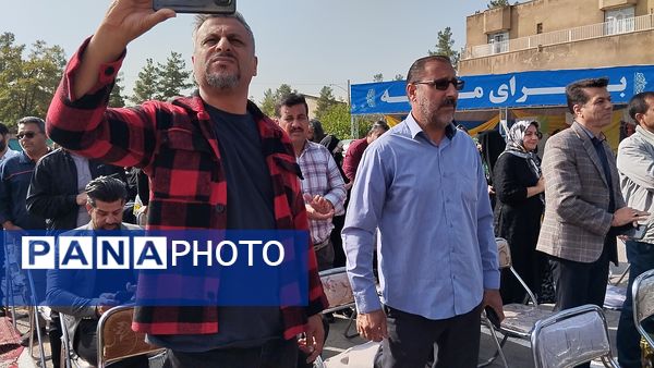  جشن جوانه‌ها در دبیرستان پسرانه متوسطه اول میرزا حسن افشار ناحیه 7 مشهد