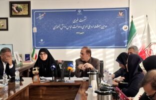 طراحی لباس فرم دانش‌آموزی با محور هویت ایرانی-اسلامی و سلایق دانش‌آموزان