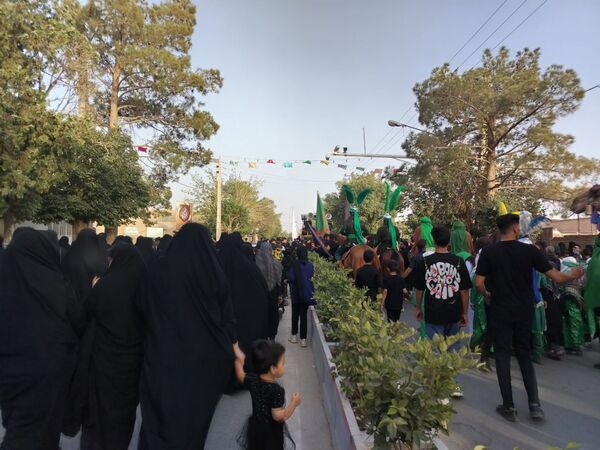 کاروانی که راهی سرزمین عشق شد