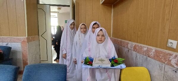 مراسم اختتامیه کلاس‌های اوقات فراغت کانون سمیه